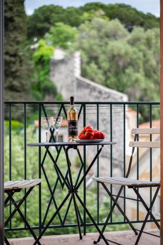 Photo de la galerie de l'établissement L'Écrin du Vieux Nice, à Nice