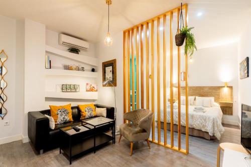 ESTUDIO EN PLENO CENTRO de SEVILLA by MSHOLIDAYS