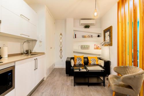ESTUDIO EN PLENO CENTRO de SEVILLA by MSHOLIDAYS