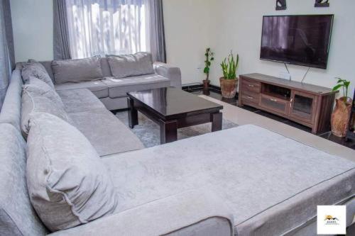 Gallery image of Suzzy Cozy Apartments Milimani in Kisumu