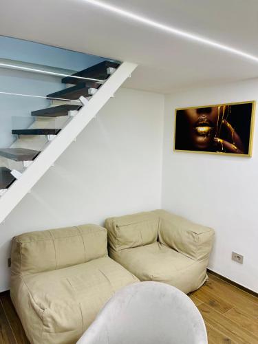 Suite169 Gold photo 48