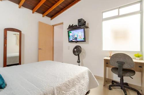TV a/nebo společenská místnost v ubytování Hermoso apartamento en Sabaneta cerca al parque