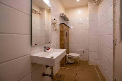 Vannituba majutusasutuses Aishwarya Suites