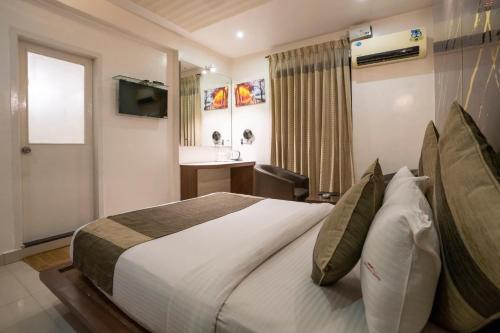 Gallery image of Aishwarya Suites in Mysore