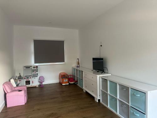 Gallery image of Glamour in Gisborne - with spa! in Gisborne
