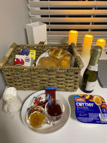 Cibo presso l'affittacamere o nelle vicinanze