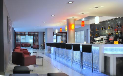The lounge or bar area at Turia Granada