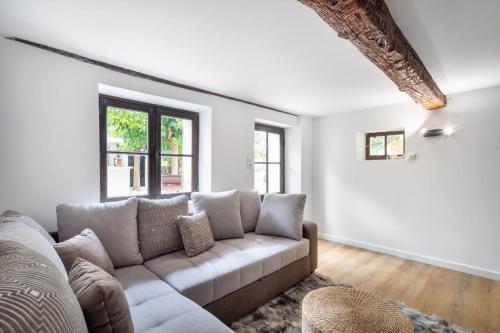 Posezení v ubytování "Le Cabanon" Piscine et jardin sans vis à vis à 15 min des plages, parking