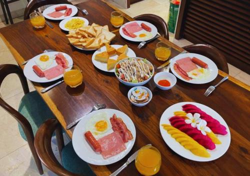 Mad i villaen eller i nærheden