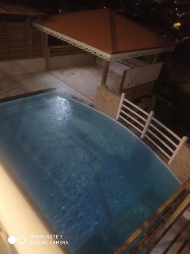 Der Swimmingpool an oder in der Nähe von Appartl zobda Quitman