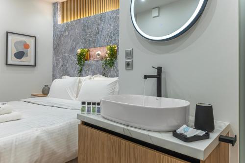 Stylish Living-Avra