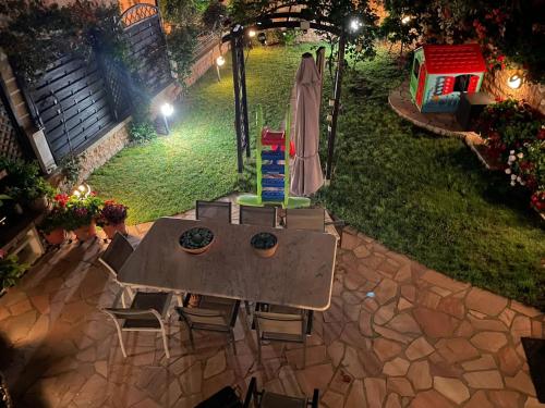 Kalopsia Apartment