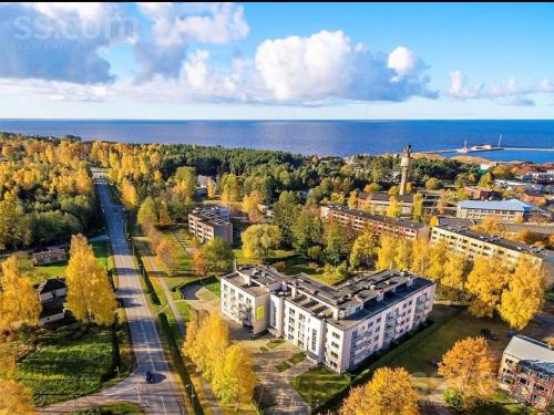 A bird's-eye view of Saulkrastu nams