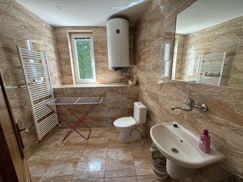 Koupelna v ubytování Apartmány Kněžičky