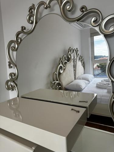 Gallery image of Alek Lux Apartment in Rafailovici