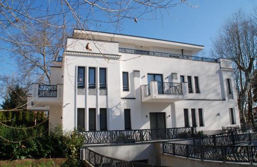 Annie Villa 8600 Siófok, 17 Batthy??ny Lajos utca kép - 3