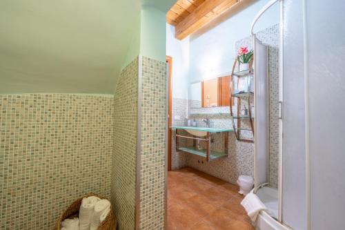 Ένα μπάνιο στο La Suite del Borgo
