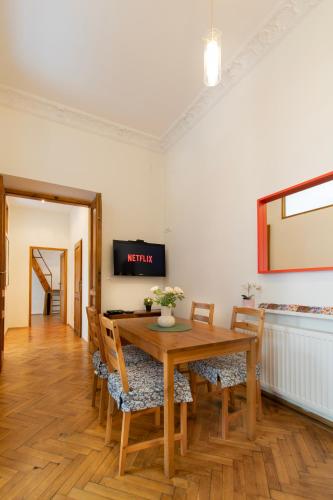 Ground Floor Family Apartment