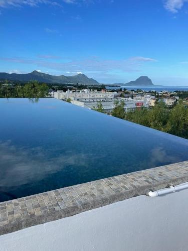 One loft design rooftop pool