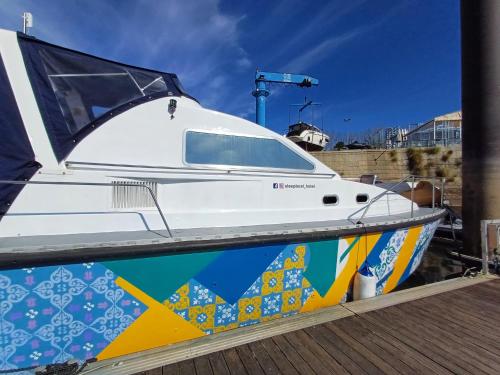 Φωτογραφία από το άλμπουμ του SLEEPBOAT LuxLife Yatch στο Πόρτο