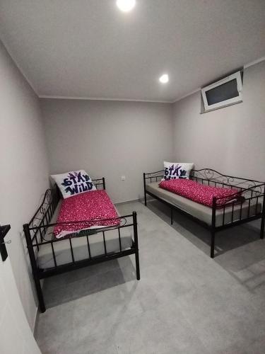 Gallery image of Apartamenty przy jeziorze in Długie