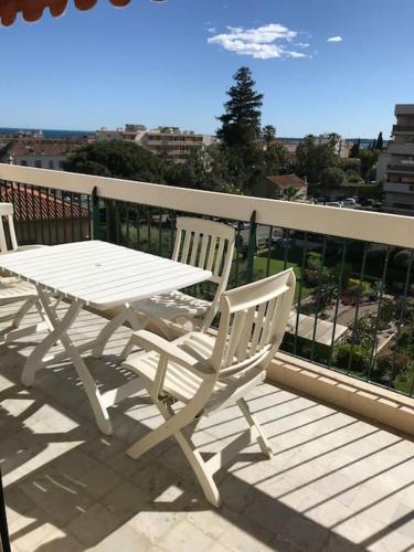 Balkón nebo terasa v ubytování Studio « Oasis Provençale »