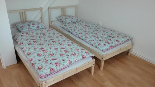 Ένα ή περισσότερα κρεβάτια σε δωμάτιο στο Apartmány Klimkovice