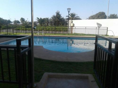 Bazén v ubytování Recien acondicionado departamento en La Serena,-Mínimo 3 noches nebo v jeho okolí