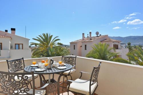 Sea View Apartment by NRAS