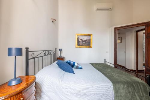 Luxury apartment in the Heart of Rome - near metro A and B photo 12