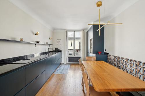 Chaillot - Lübeck II 2bdr by B'Your Home
