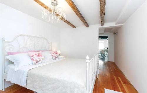 Gallery image of Charming old Captain's House with sea view in Bakar