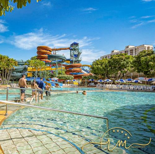 Piscina en o cerca de Spazzio diRoma RM Hospedagem com Acesso Acqua Park/Splash