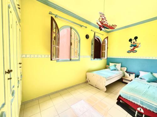 Cama ou camas em um quarto em House in Essaouira
