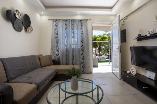 Sunny Villa
