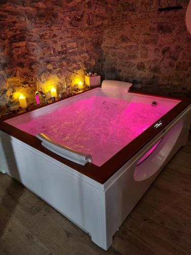 Galería fotográfica de "Rosa di sera" - Relax in Toscana con Spa privata en Tresana