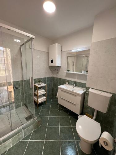 Seaside holiday house Pisak, Omis - 22862