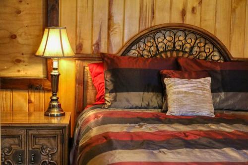 Cama ou camas em um quarto em 3br Hiking Trails