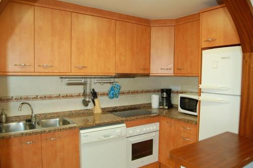 A kitchen or kitchenette at Haus TERANY