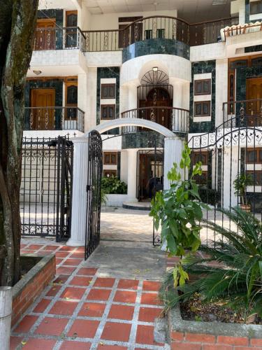 Galería fotográfica de Casa Hotel Impacto en Cali