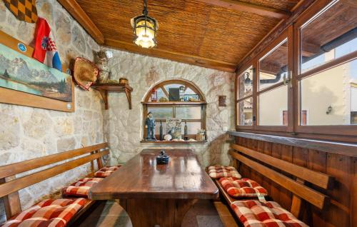 Cozy Apartment In Vodice With House Sea View