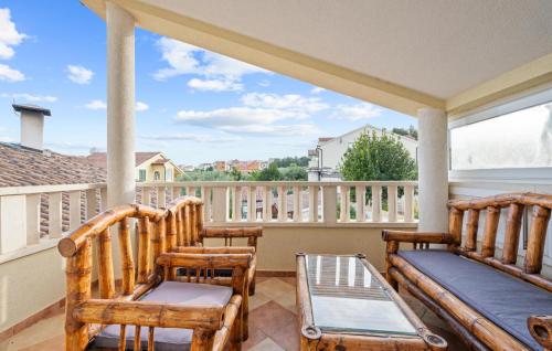 Cozy Apartment In Vodice With House Sea View