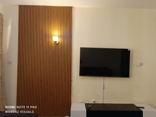 Gallery image of Serviced furnished rooms near City Mall in Mombasa
