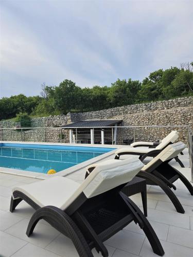 Holiday House Nirvana