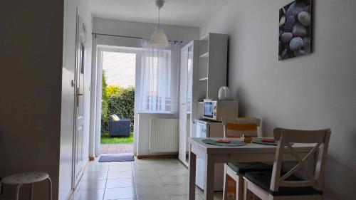 Η κουζίνα ή μικρή κουζίνα στο Villa Amber Ustka