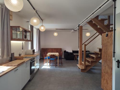 Φωτογραφία από το άλμπουμ του Trafo Base Camp Apartamenty Rzędkowice σε Rzędkowice