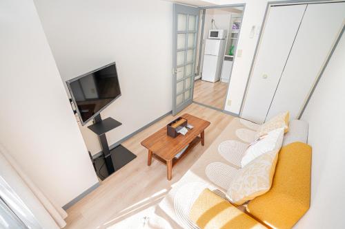 Shinjuku Takadanobaba 6 mins walk 2BR Room201