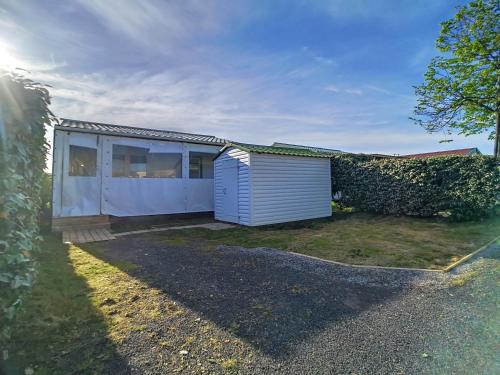Photo de la galerie de l'établissement chalet calme, à Givrand
