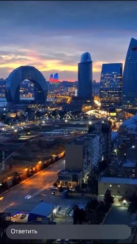 Udsigt til Baku eller udsigt til byen taget fra lejligheden
