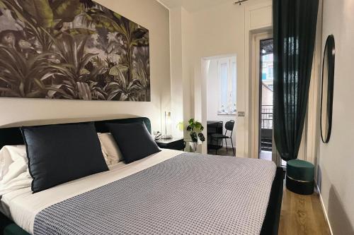 Central Charm Apartment